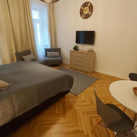 Angelika Apartments Wien Phòng bức ảnh